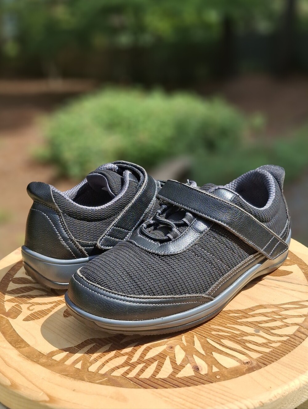 Orthofeet Women's Breeze 835 Black Knit Leather Walking Shoes Size 7 X-Wide